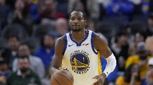 美记：库明加天赋异禀 做好防守&切入能帮助勇士 关键在于持续性