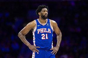 恩比德成NBA砍下25+5+5用时第三短球员 仅次多尔夫-谢伊斯&库里