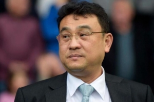 记者：尽管查西里离职，但谢周三的球员本月仍然可能再次迟领工资