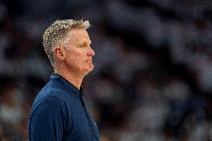 打缺核球队战绩烂？曾令旭：与其讽刺球员 科尔不如检讨一下自己